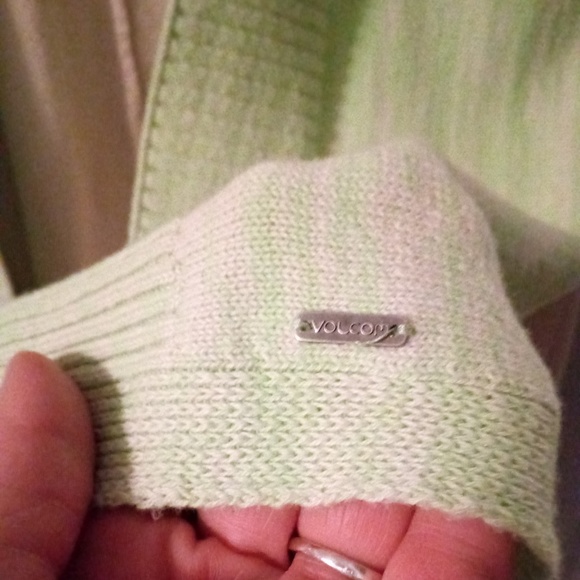 Volcom sweater - Picture 2 of 6